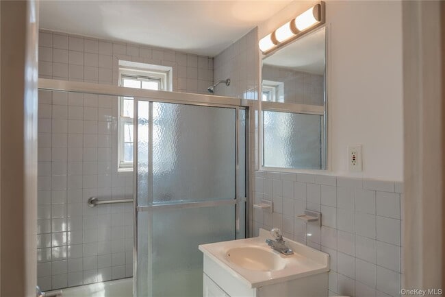 Photo - 1 Consulate Dr Unit 2K