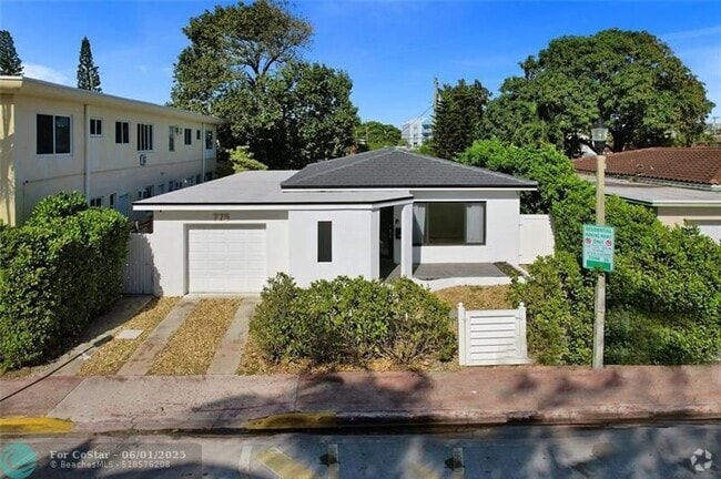 Building Photo - 775 81st St Rental