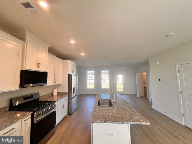 Photo - 139 Bamboo Shoot Ln