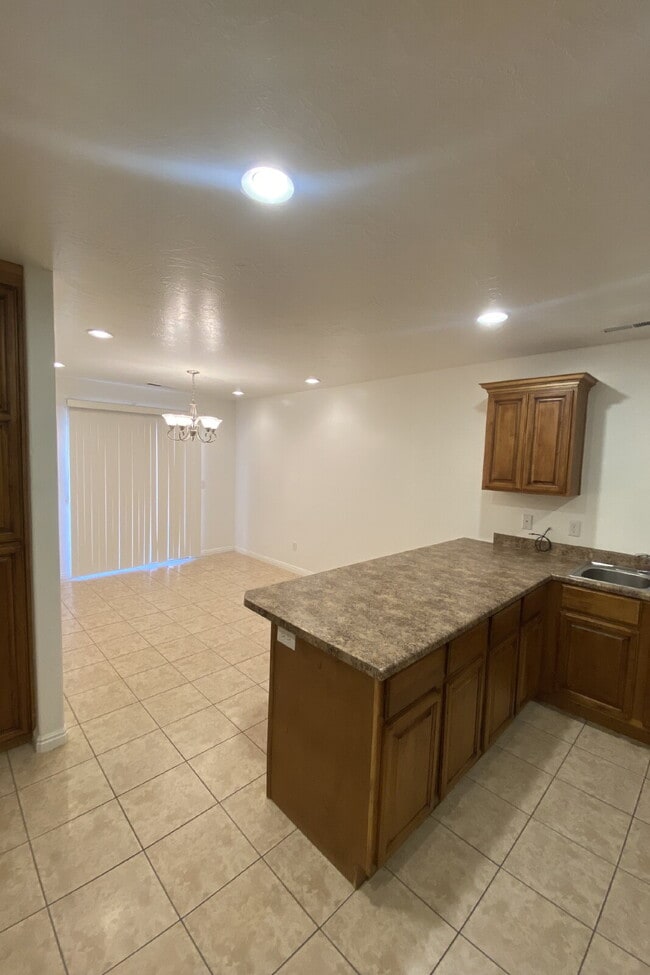 Photo - "Charming 2-Bed/2-Bath Townhouse in Prime Saint George Location with 1300 Sq Ft of Comfortable Li... Unit 3