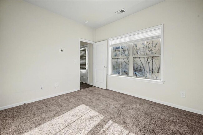 Photo - 3668 Hidden Valley Cir