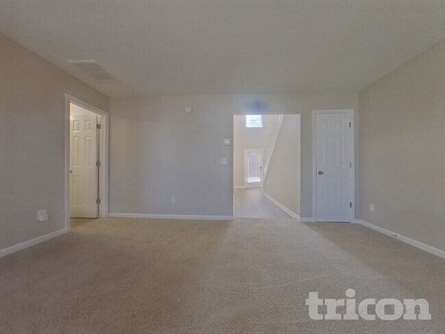 Photo - 4928 Bryant Dr