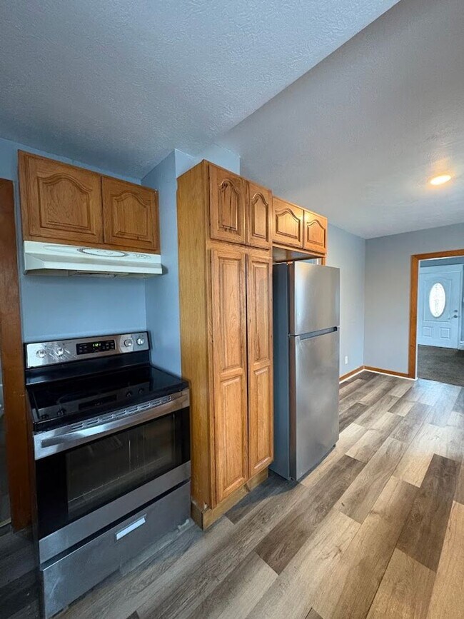 Photo - Four bedroom two bathroom home for rent