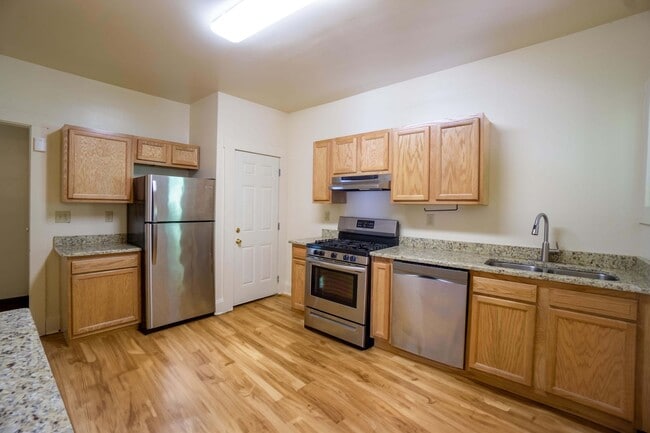 Photo - 720 Livingston Ave Unit Livingston 720A