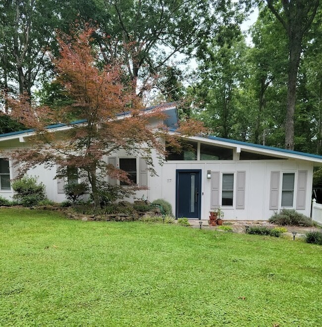 Photo - 117 Apple Cir House