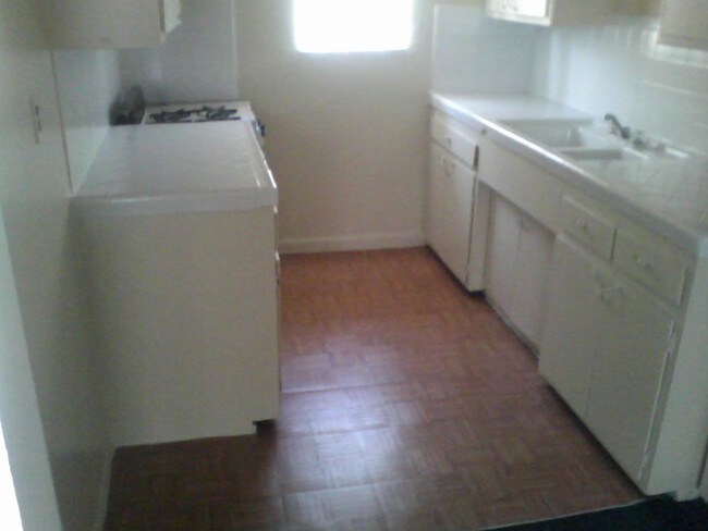 Photo - Alpine Village Apartments