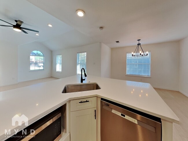 Photo - 1503 Pearson Ave