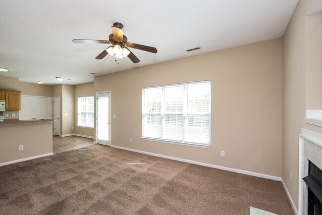 Photo - 326 McGinn Grove Dr
