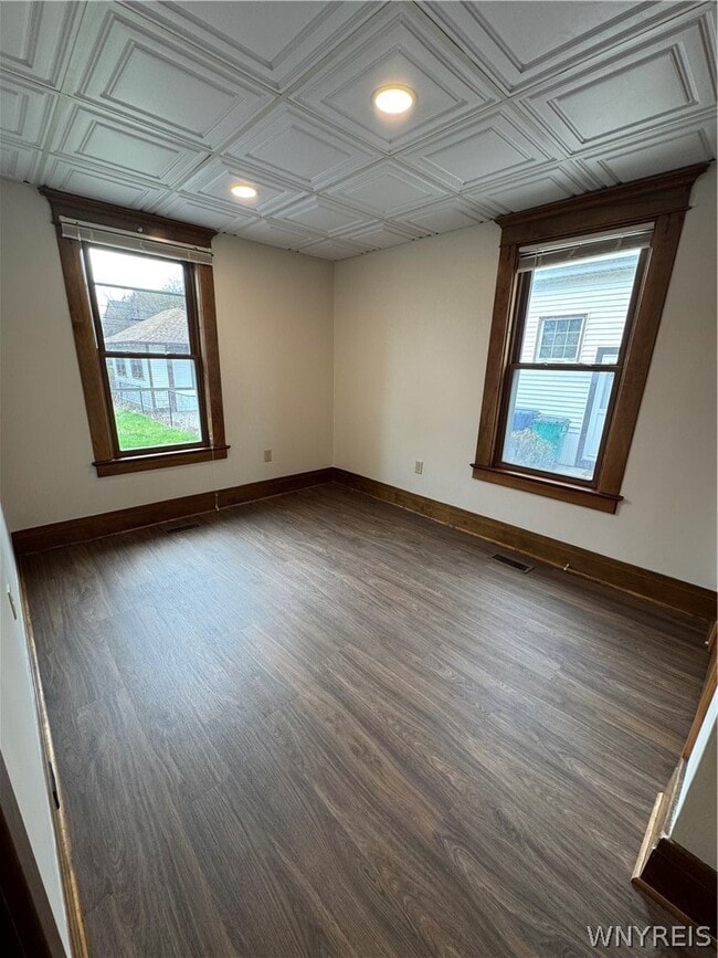 Building Photo - 117 Humboldt Pkwy