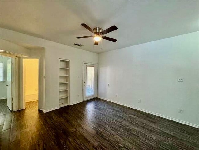 Photo - 1114 Holly St