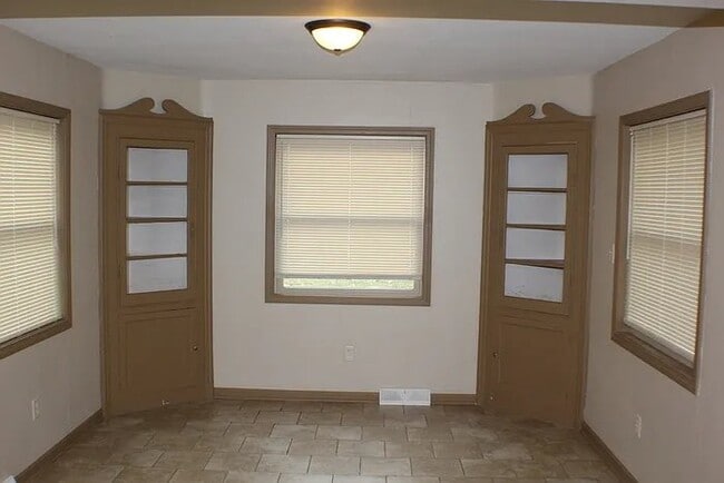 Photo - 4333 N 51st Blvd