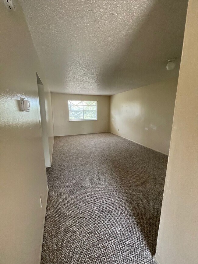 Photo - KNOX N Unidad 2192 Knox McRae Dr