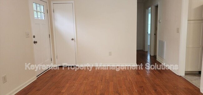 Photo - 825 Highland Ave