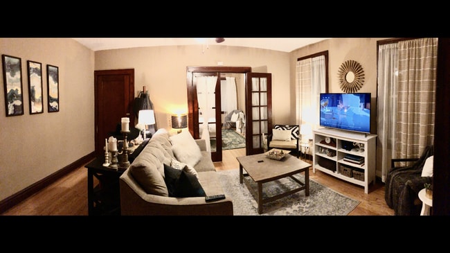 Photo - 4241 Ellenwood Ave Unidad 2F