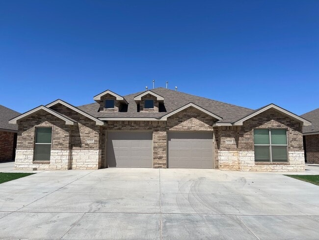3Bed/2Bath Duplex Available 10/10 in Coope... - 3Bed/2Bath Duplex Available 10/10 in Coope... Casa Adosada