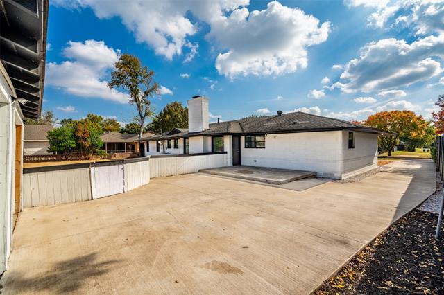 Photo - 6207 Royal Ln