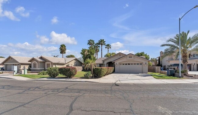 Photo - 3905 W 18th St