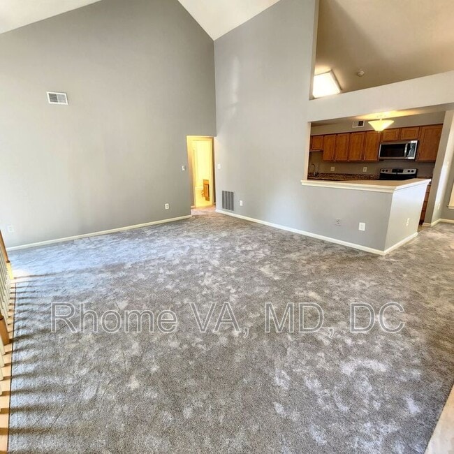 Photo - 1404 Church Hill Pl