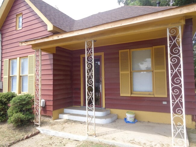 Photo - 1507 E 17th Ave