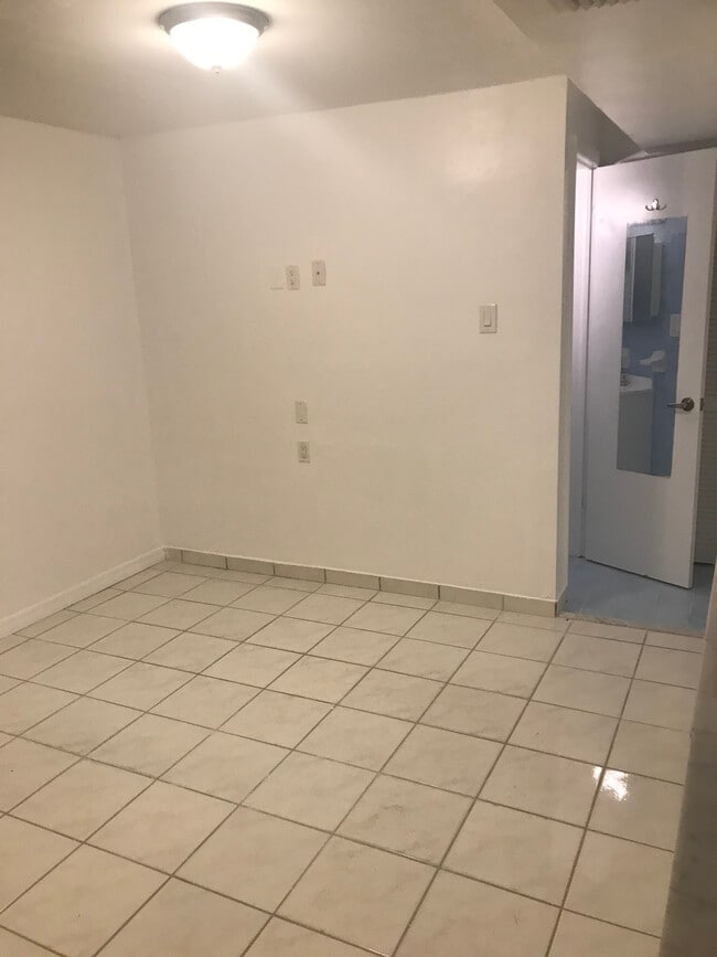 Photo - 6455 SW 33rd St