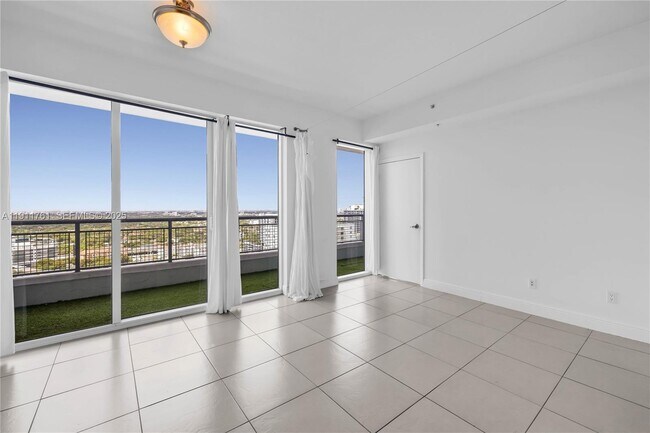 Photo - 60 SW 13th St Unit 2119