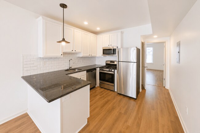 Photo - 6619 Ridge Avenue