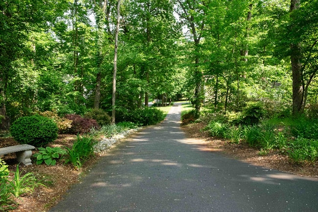 Building Photo - 26 Old Sturbridge Rd