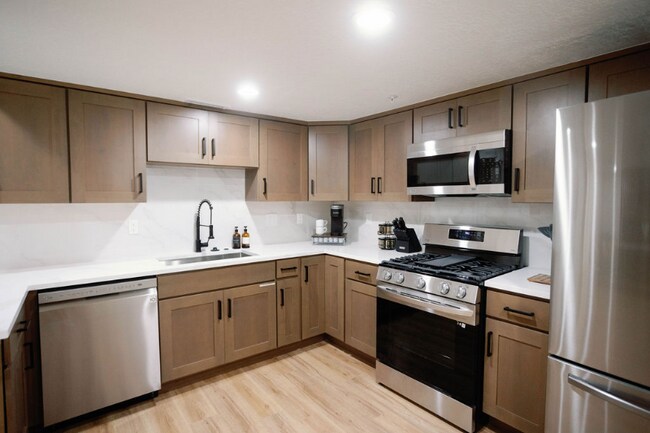 Photo - 2260 Park Ave Unidad 1