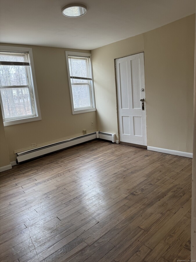 Photo - 225 Mill St Unidad 1st Floor