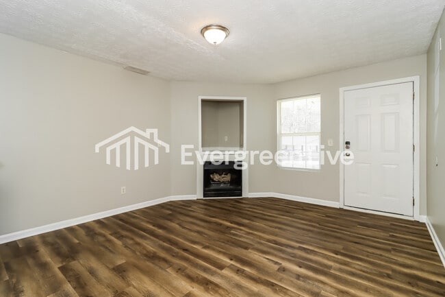 Photo - 6365 Topaz Trail