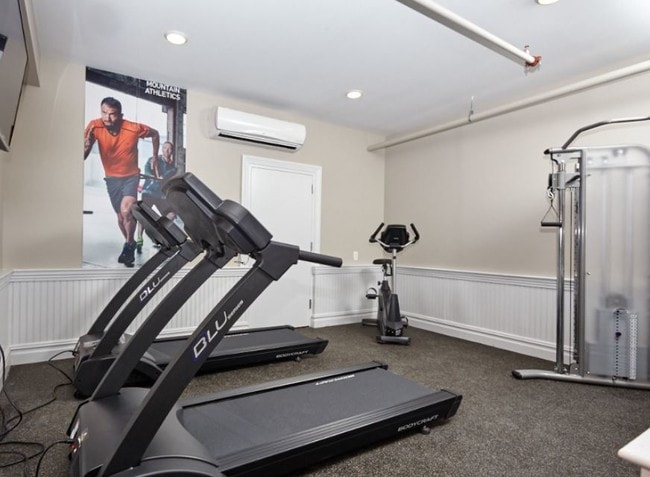 Photo - Maplewood Crossing Luxury Apartments