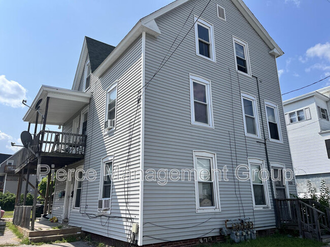 Building Photo - 308 Bartlett St Unit 3 Rental