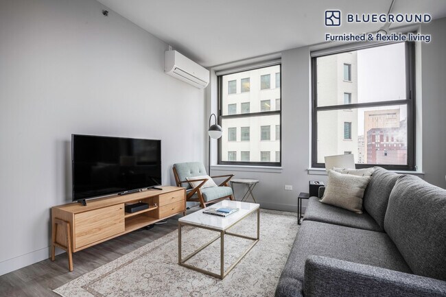 330 S Wells St Unit SI FL13-ID200
