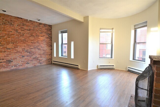 Photo - 67 St Germain St Unidad 12-4