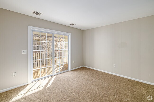 2BR, 2BA - 1,500SF - Bedroom