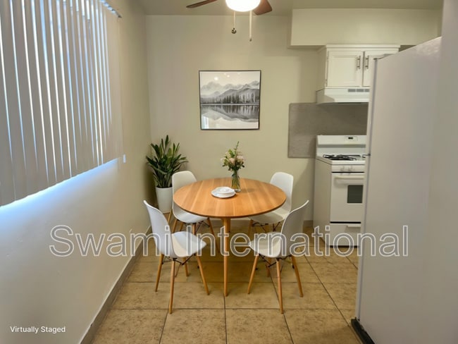 629 W 82nd St Unit 02