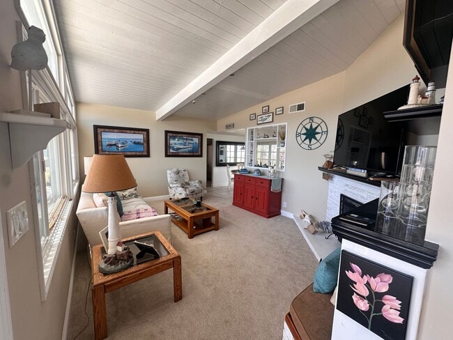 Photo - One Bedroom for Rent in Dana Point