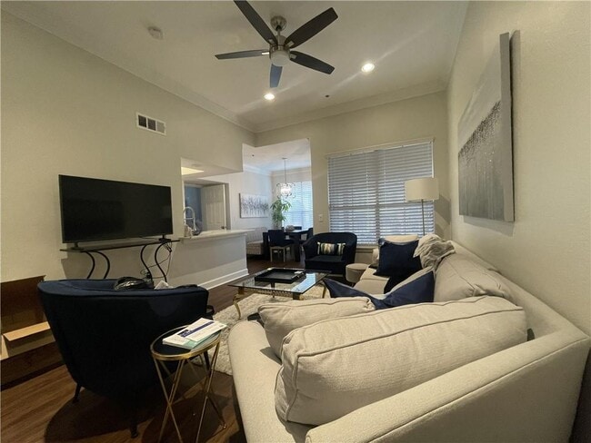 Photo - 3777 Peachtree Rd NE Unit 832