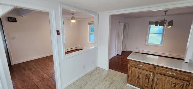 Photo - 248R Pearl St