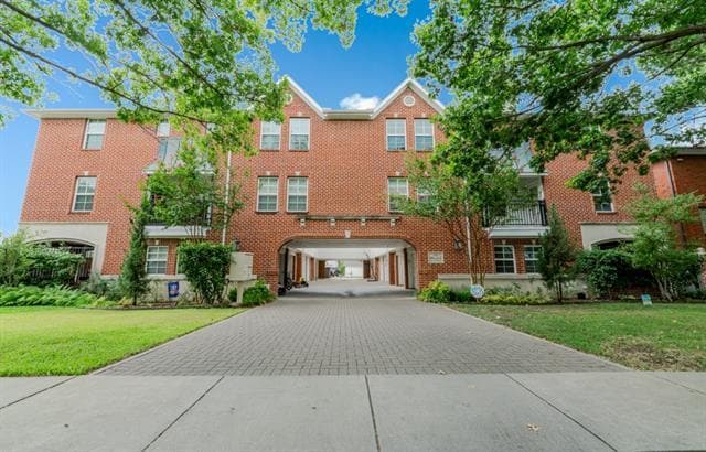 Building Photo - 4133 Hyer St Rental
