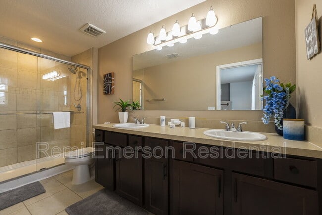 Photo - 269 Primrose Dr