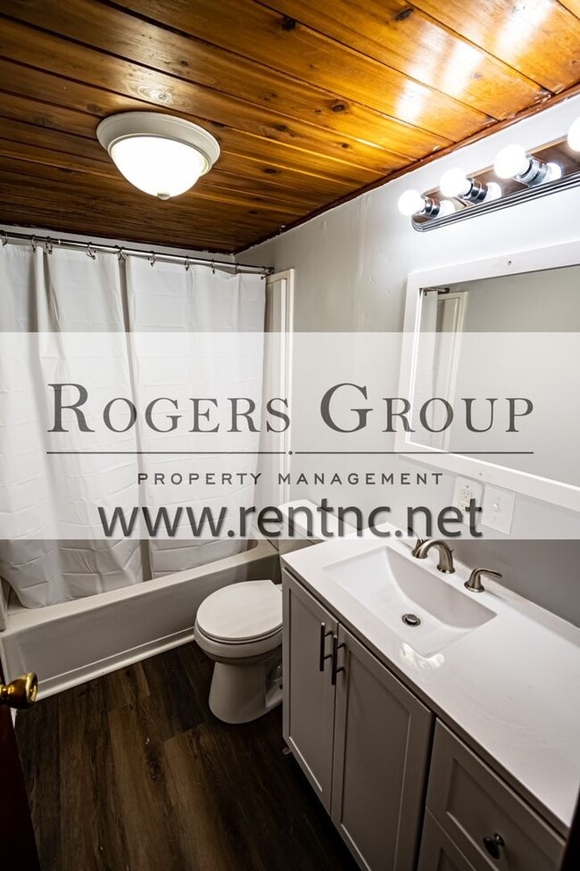 Photo - 543 W Green St