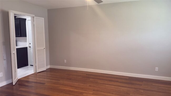 Photo - 1415 Wisteria Way