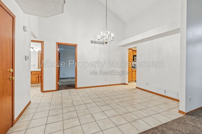 3441 W 98th Dr