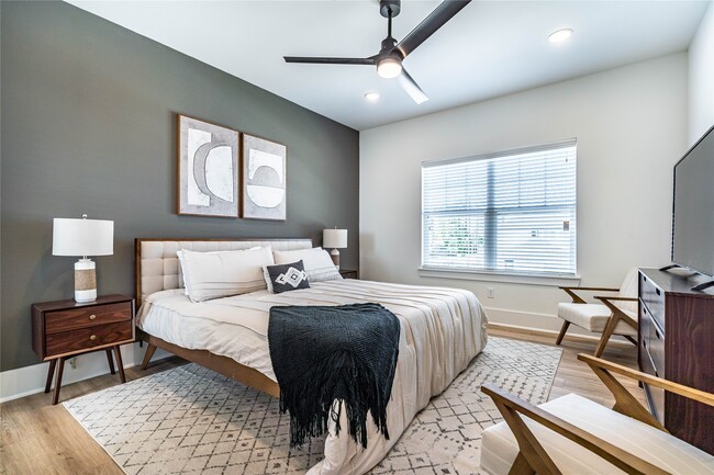 Photo - 5738 Barbara Rose Ln