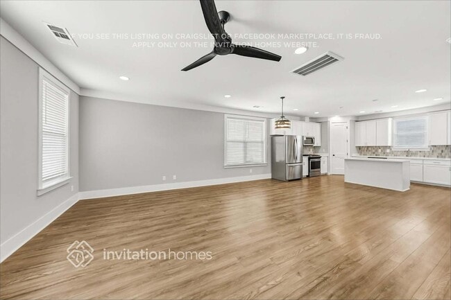261 Founders Ln