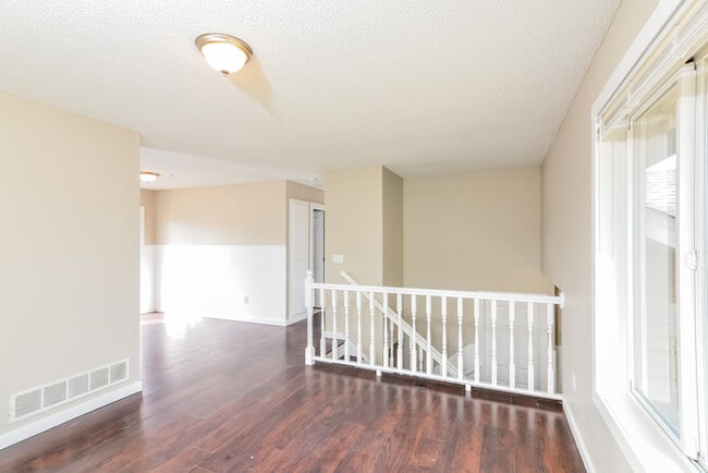 Photo - 14700 Germanium St NW