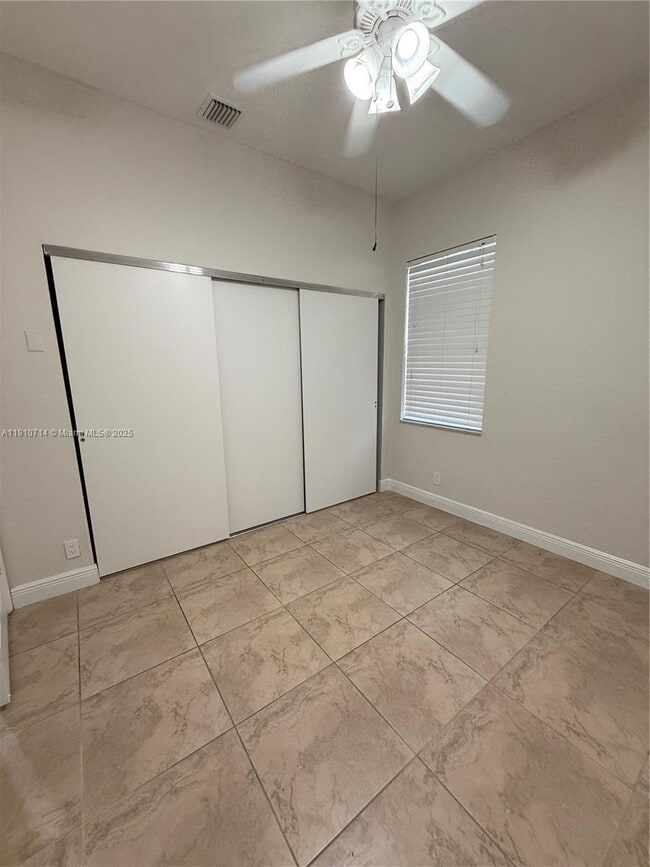 Photo - 1007 Nandina Dr