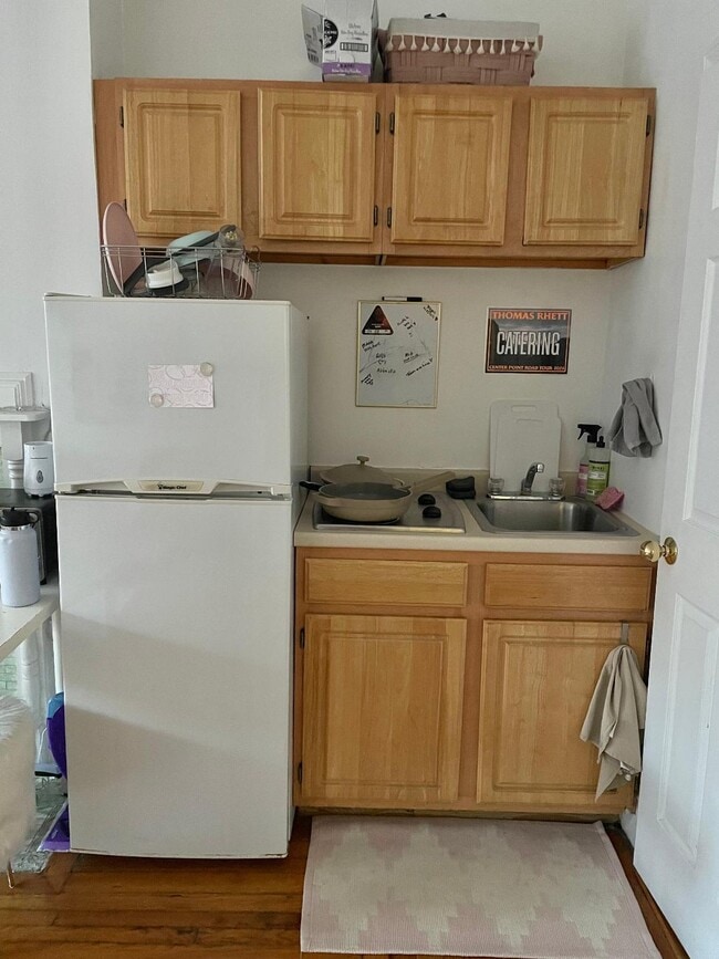 Photo - 1077 Beacon St Unit 4