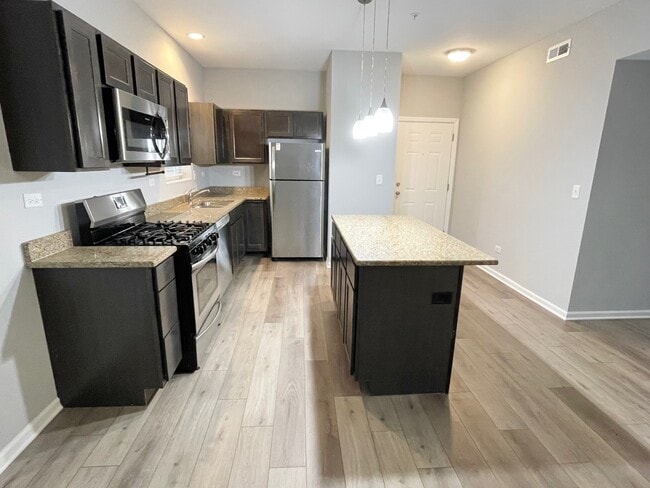 Photo - 809 E Main St Unidad 1E